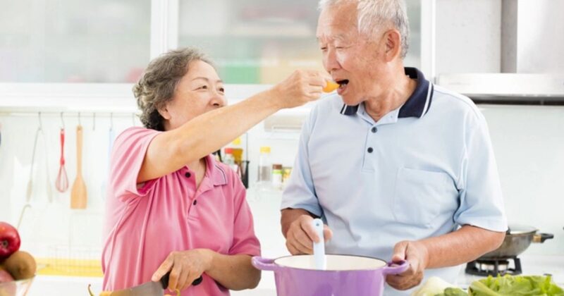 Dinh Dưỡng Cho Người Lớn Tuổi
