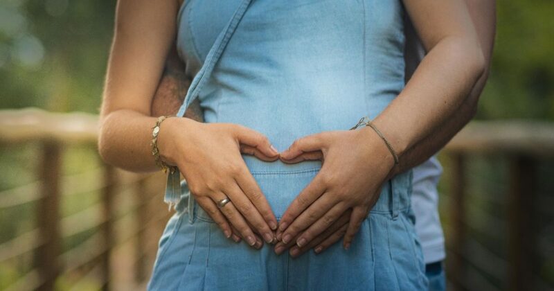 Những triệu chứng lâm sàng rõ rệt khi thai kỳ tiến triển