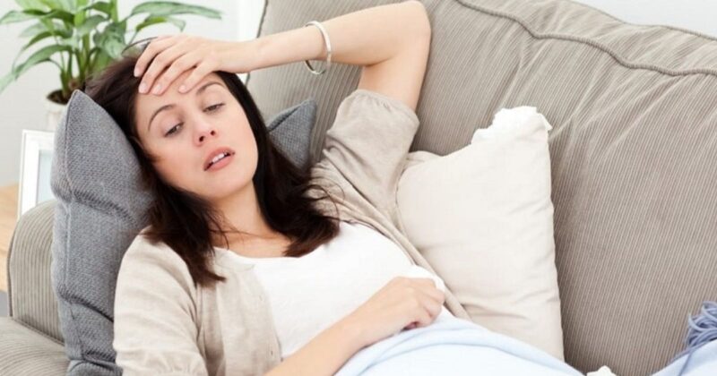 Mẹ Bầu Bị Đau Đầu 3 Tháng Cuối: Phân Biệt Sinh Lý Bình Thường Và Biến Chứng Tiền Sản Giật 4 Phác đồ giảm đau đầu an toàn không lạm dụng thuốc cho mẹ bầu