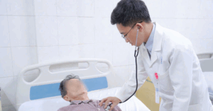 mo cap cuu cu ong bi phinh dong mach chu bung nguy co vo bat ngo 2023